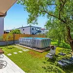 3 Bedroom Gorgeous In *