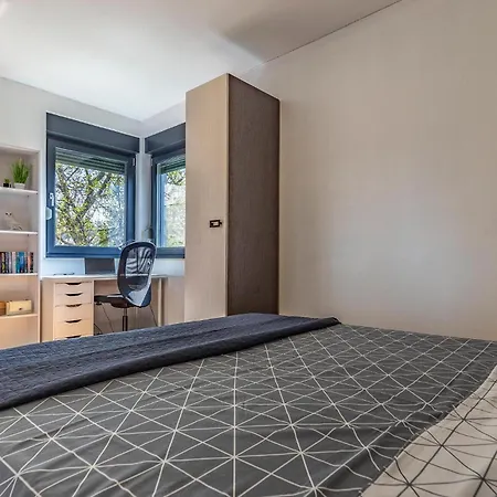 3 Bedroom Beautiful In Casa de Férias Pula